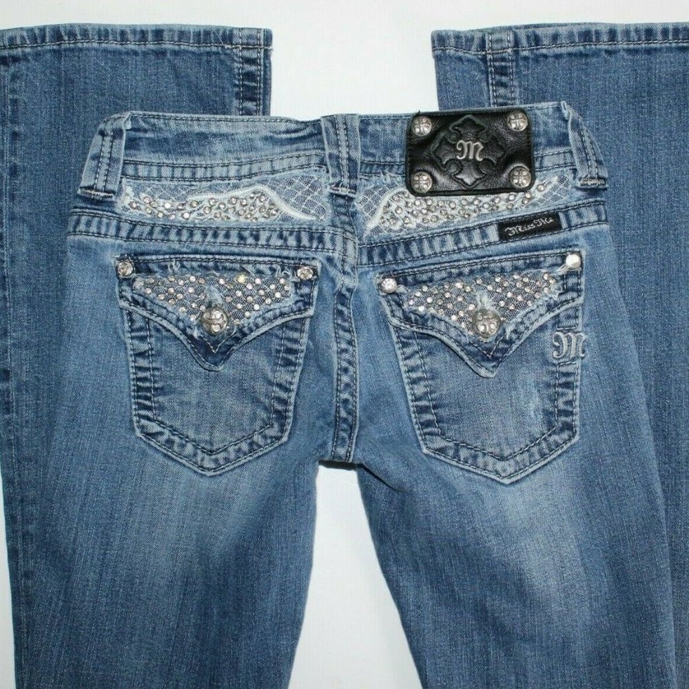Miss Me Jeans Size 26 Boot Leg Rhinestone JP5002-2